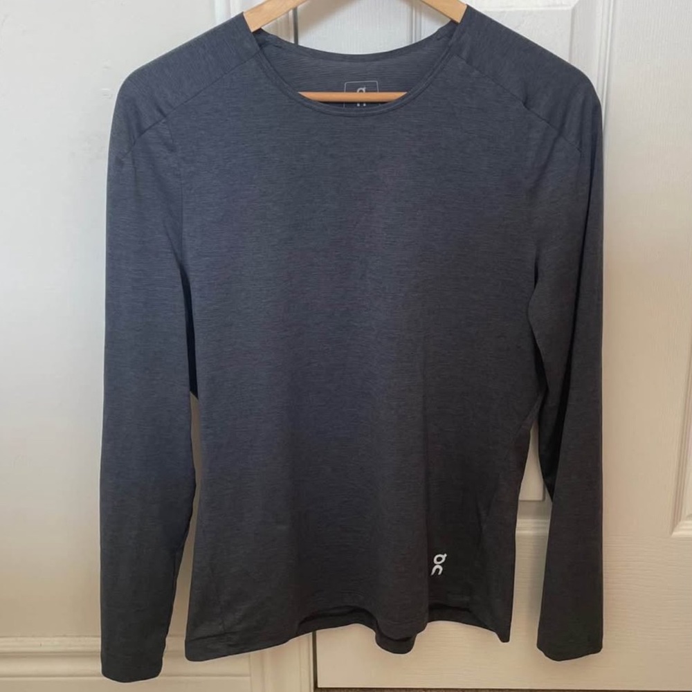 On Running Grey Performance Long-T Small